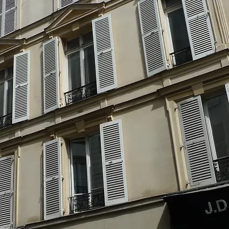 Historic Center St Germain * פריז